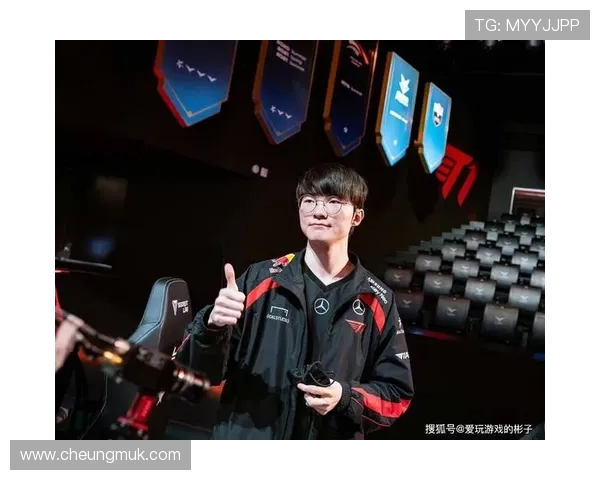 Faker中路统治力再现引领战队走向全新巅峰舞台